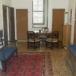 Amadeus Bed And Breakfast