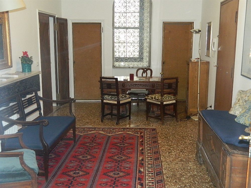 Hotel Amadeus *