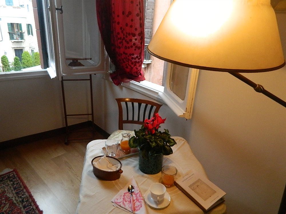 Hotel Amadeus Venice